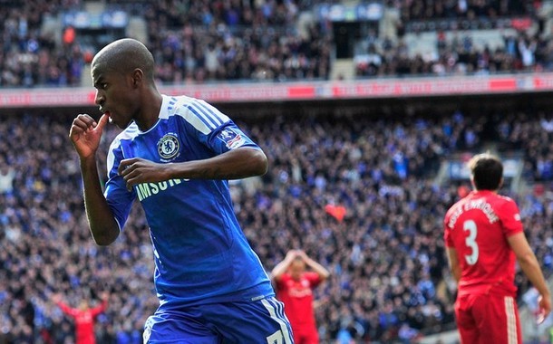 Chelsea khởi đầu thuận lợi với bàn mở tỷ số của Ramires.